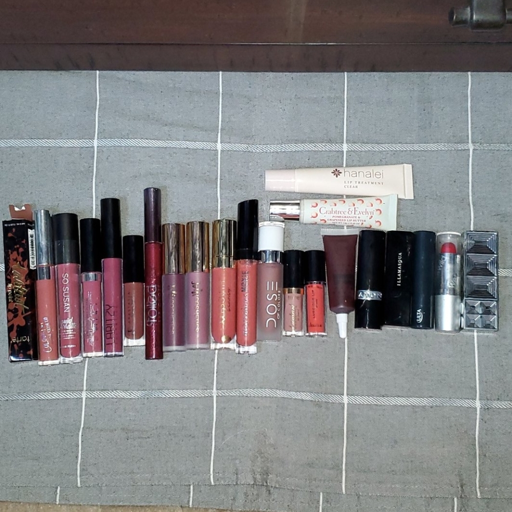 💄3/$30💄 Bundle of Lipsticks/Glosses